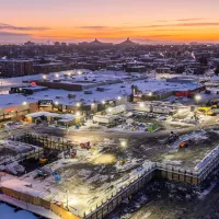 Chantier du prolongement de la ligne bleue des stations de métro de la STM de Montréal par Pomerleau