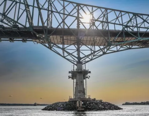 Rénovation et construction du Pont Laviolette à Trois-Rivières par Pomerleau