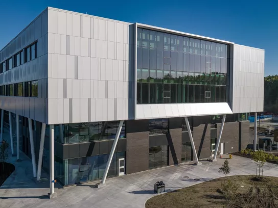 Terrebonne High School Exterior