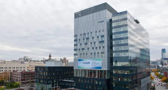 The CRCHUM University of Montreal Health Centre Research Centre in Montreal, Quebec, an example of Pomerleau's expertise in the construction of health and research projects.