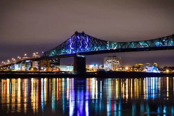 Illumination Du Pont Jacques-Cartier