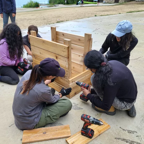 Girls building at Girls Can Too event