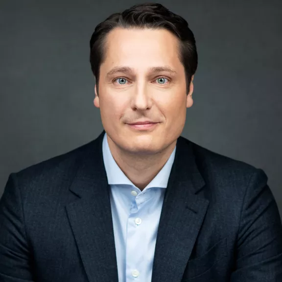 Adam Philippe profile