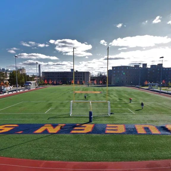 Université Queen’s - Tindall Field et stationnement