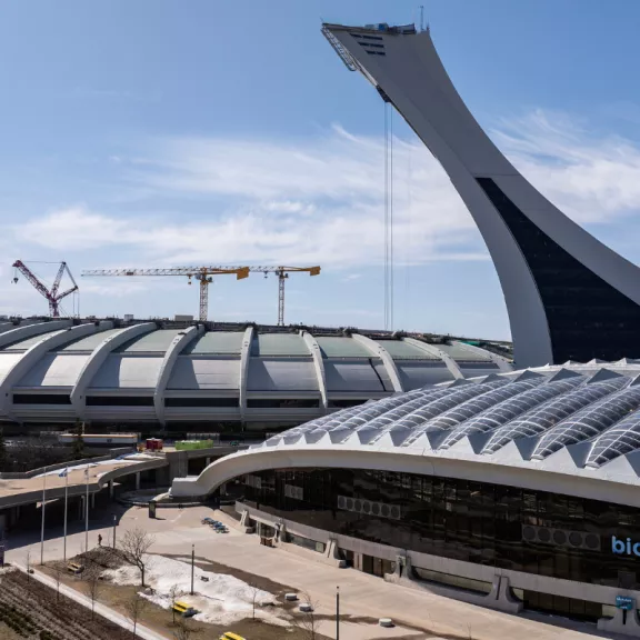 Remplacement de la toiture du Stade olympique de Montréal par le consortium formé de Pomerleau et Canam
