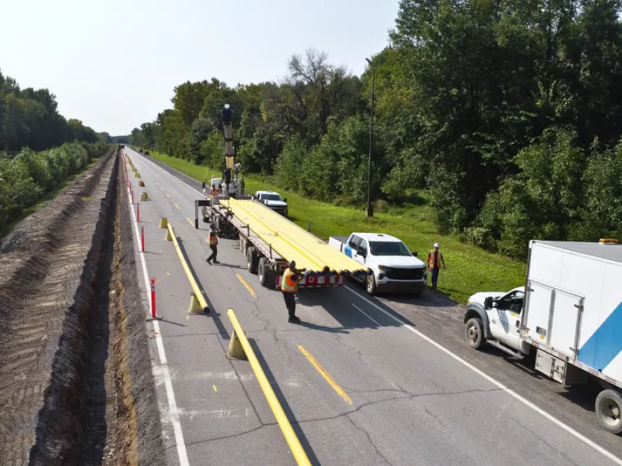 Construction site of Énergir pipeline in Bécancour, Québec, an example of Pomerleau's expertise in gas pipelines and buried lines