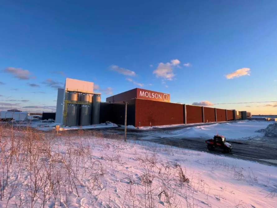 Molson Coors, New Brewery and Distribution Center in Longueuil, Quebec where Pomerleau has implemented procurement management (commissioning).